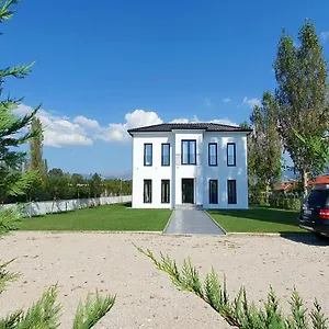 Nerium Garden Tirana Airport Hotel