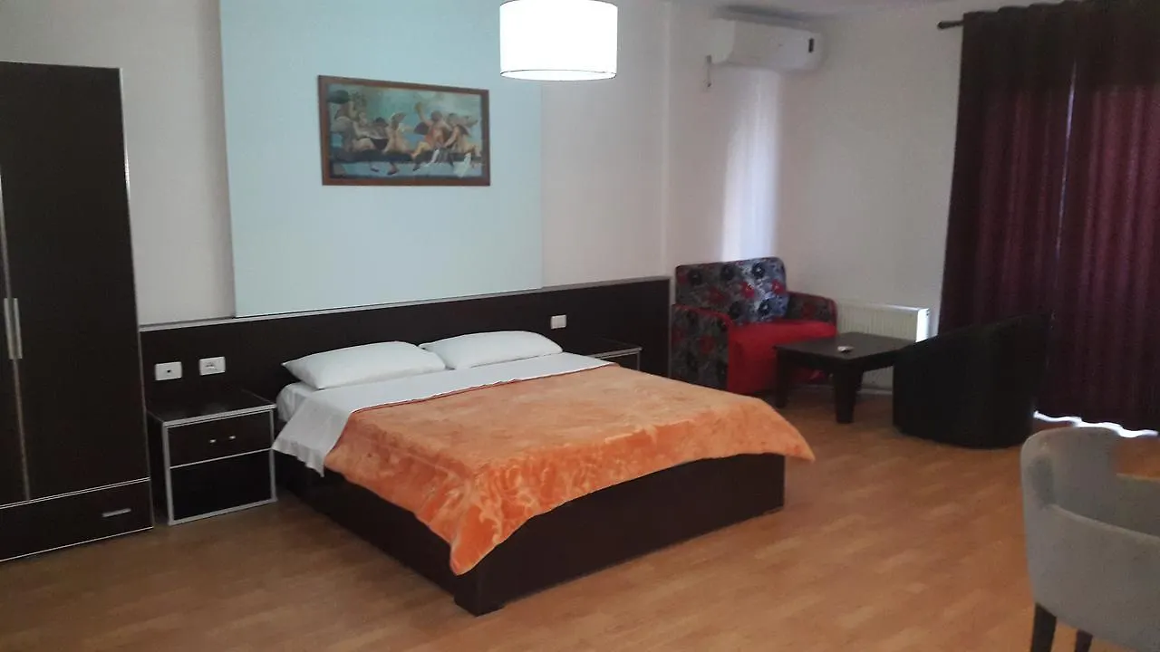 Hotel Alpet Rinas